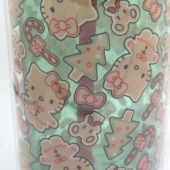 NEW 2024 Hello Kitty Christmas Tumbler - Picture 2 of 4